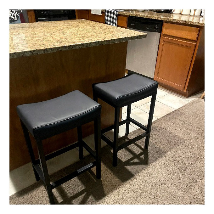 Elevating the Heart of the Home with Tailored Counter Seating